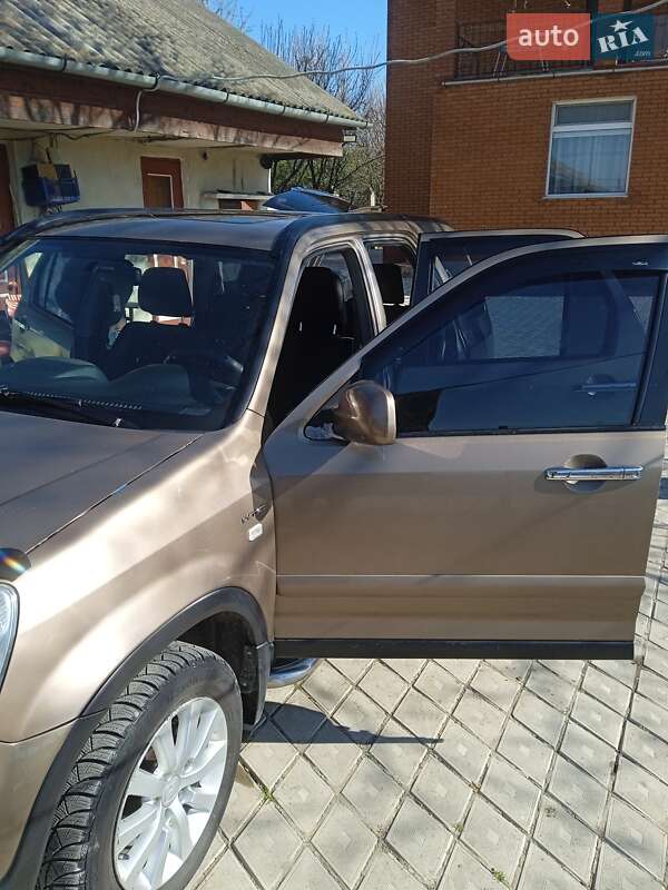 Внедорожник / Кроссовер Honda CR-V 2004 в Лановцах