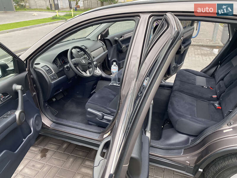 Позашляховик / Кросовер Honda CR-V 2011 в Дніпрі фото 6 Позашляховик / Кросовер Honda CR-V 2011 в Дніпрі