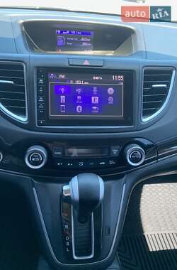 Позашляховик / Кросовер Honda CR-V 2015 в Києві
