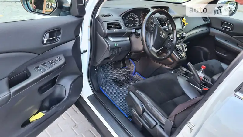Honda CR-V 2016 VIN SHSRE6880GU004079 фото оголошення 12 з 66