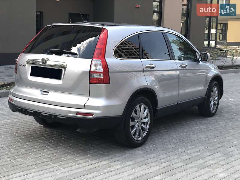 Внедорожник / Кроссовер Honda CR-V 2011 в Броварах
