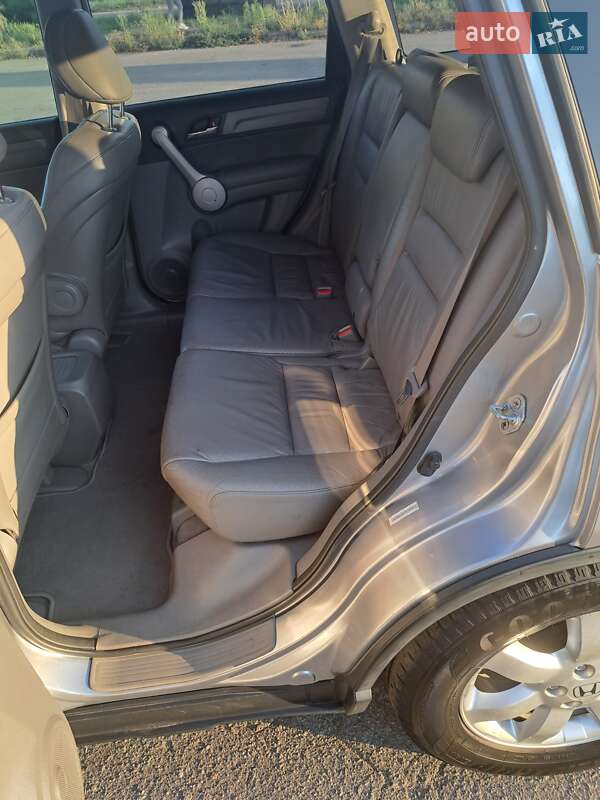 Внедорожник / Кроссовер Honda CR-V 2007 в Полтаве