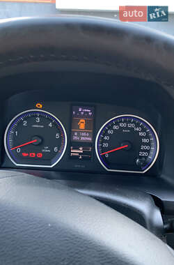 Внедорожник / Кроссовер Honda CR-V 2010 в 