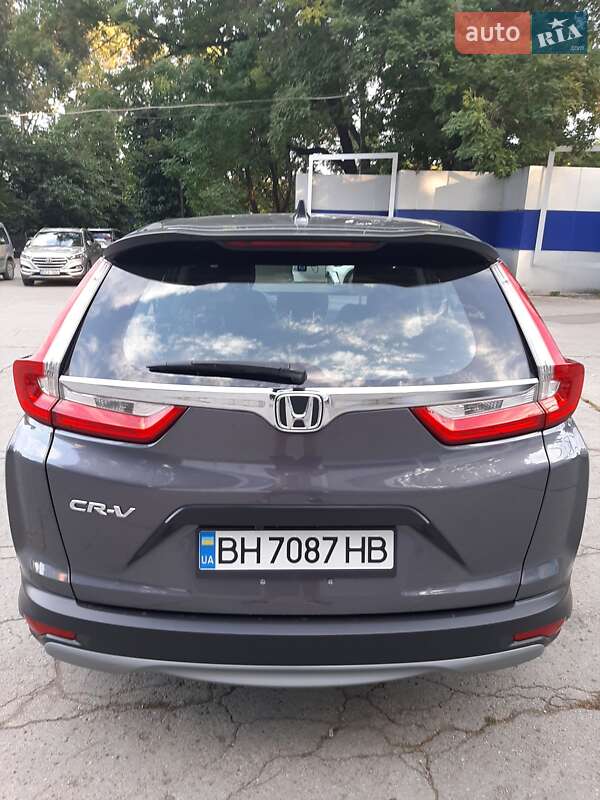 Позашляховик / Кросовер Honda CR-V 2017 в Одесі