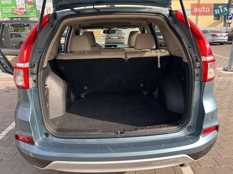Внедорожник / Кроссовер Honda CR-V 2016 в Киеве
