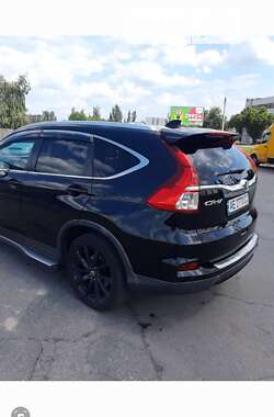 Внедорожник / Кроссовер Honda CR-V 2016 в Кривом Роге