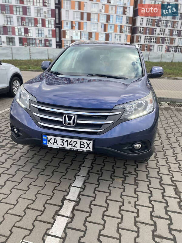 Внедорожник / Кроссовер Honda CR-V 2013 в Киеве