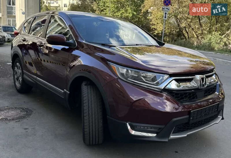 Внедорожник / Кроссовер Honda CR-V 2019 в Черновцах