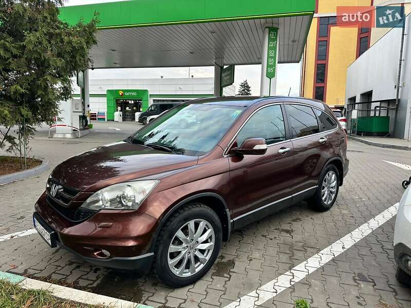 Внедорожник / Кроссовер Honda CR-V 2011 в Черновцах