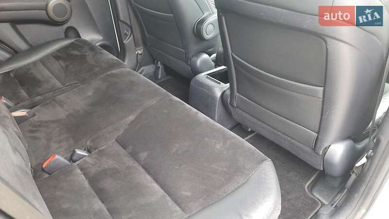 Внедорожник / Кроссовер Honda CR-V 2010 в Киеве фото 32 Внедорожник / Кроссовер Honda CR-V 2010 в Киеве
