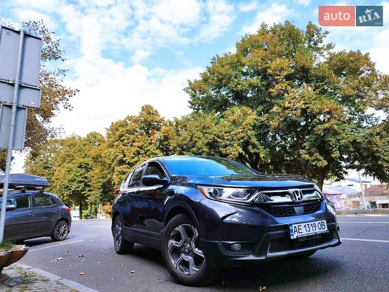 Внедорожник / Кроссовер Honda CR-V 2017 в Днепре