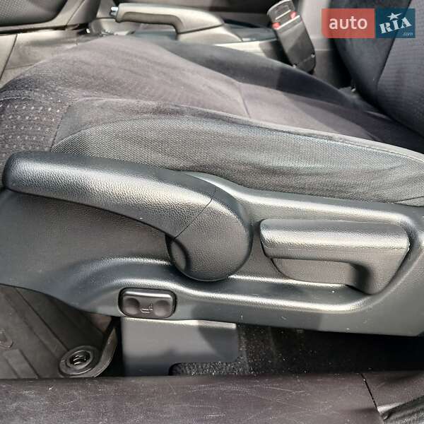 Позашляховик / Кросовер Honda CR-V 2013 в Тернополі