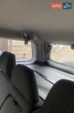 Внедорожник / Кроссовер Honda CR-V 2004 в Полтаве