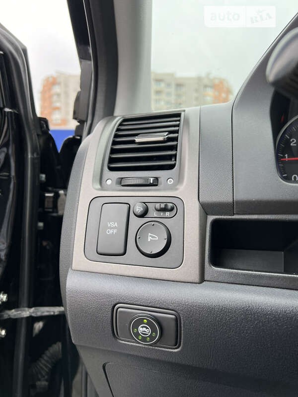 Внедорожник / Кроссовер Honda CR-V 2010 в Виннице