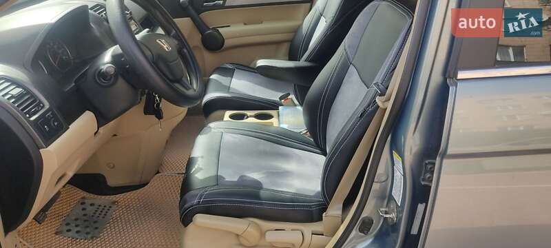 Внедорожник / Кроссовер Honda CR-V 2011 в Черкассах