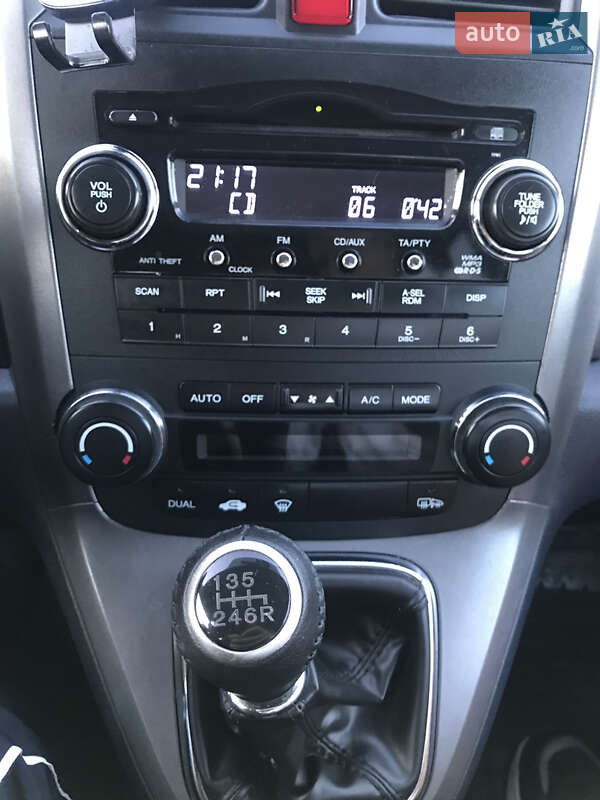 Внедорожник / Кроссовер Honda CR-V 2008 в Сколе