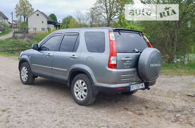 Позашляховик / Кросовер Honda CR-V 2005 в Хусті