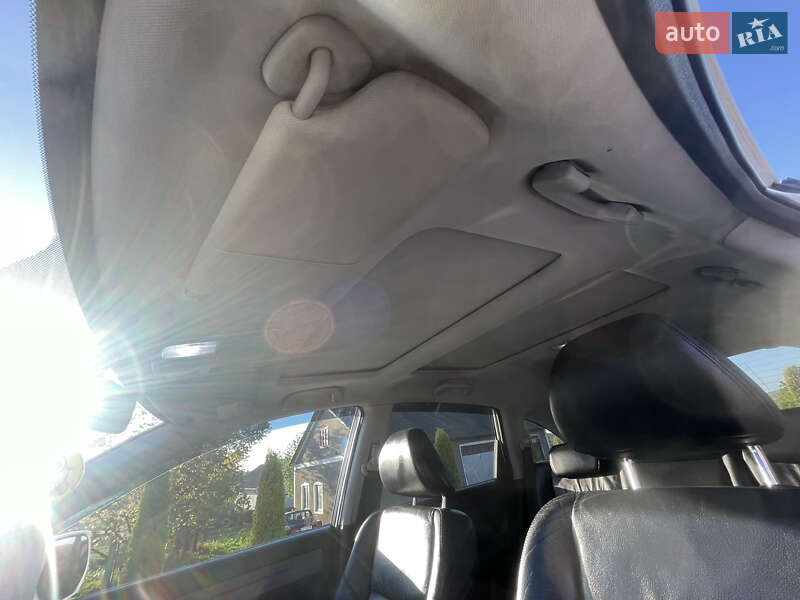 Позашляховик / Кросовер Honda CR-V 2008 в Чернівцях