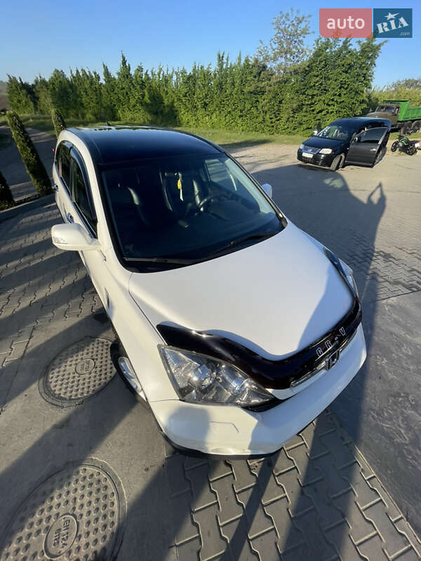 Позашляховик / Кросовер Honda CR-V 2008 в Чернівцях