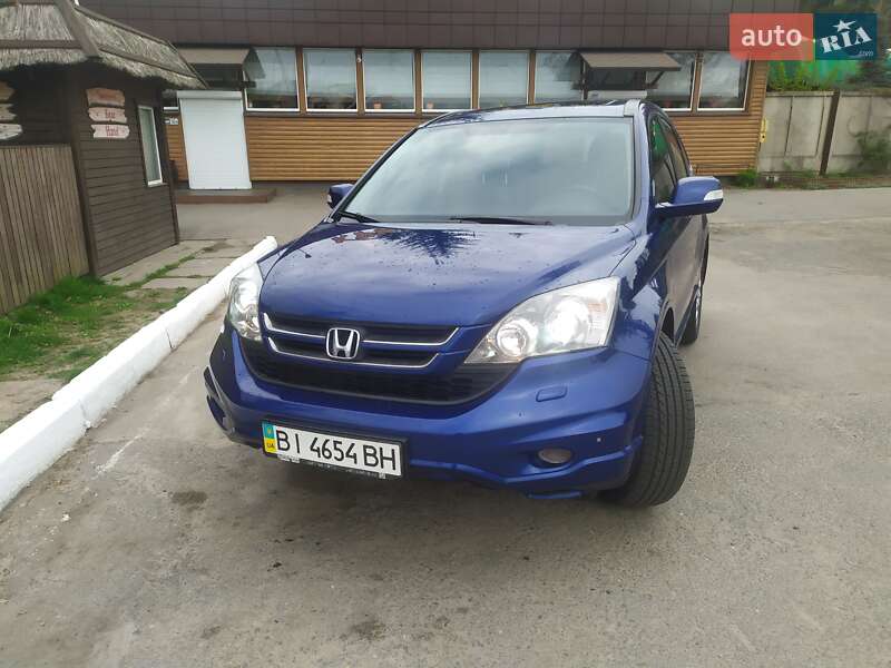 Внедорожник / Кроссовер Honda CR-V 2011 в Полтаве