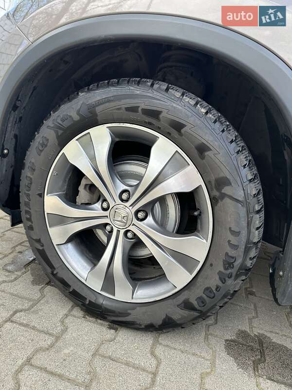 Внедорожник / Кроссовер Honda CR-V 2013 в Гайвороне фото 11 Внедорожник / Кроссовер Honda CR-V 2013 в Гайвороне