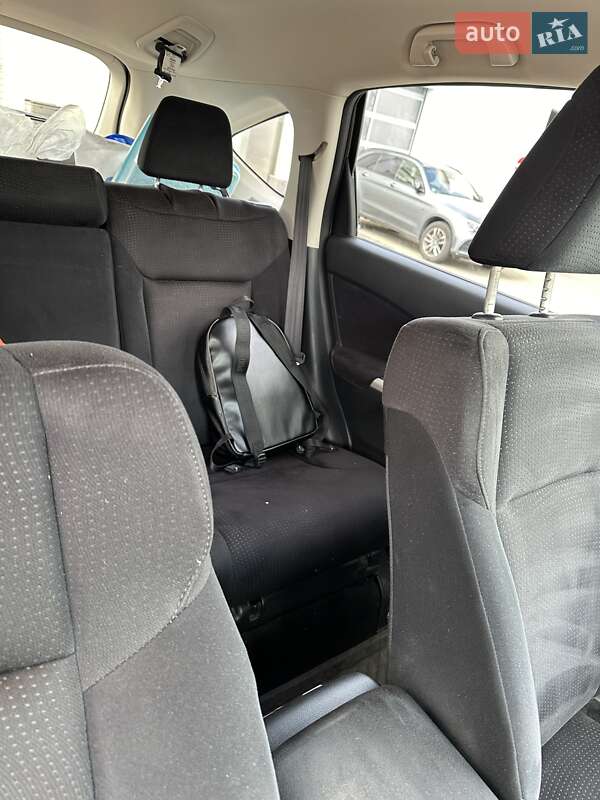 Внедорожник / Кроссовер Honda CR-V 2013 в Гайвороне фото 19 Внедорожник / Кроссовер Honda CR-V 2013 в Гайвороне