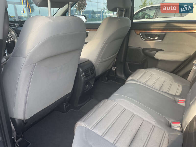 Позашляховик / Кросовер Honda CR-V 2017 в Львові фото 13 Позашляховик / Кросовер Honda CR-V 2017 в Львові