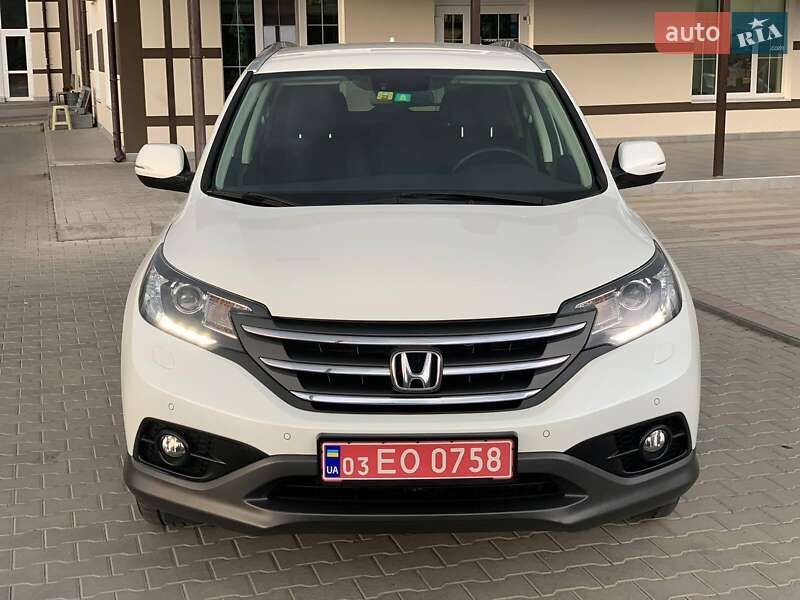 Внедорожник / Кроссовер Honda CR-V 2014 в Могилев-Подольске