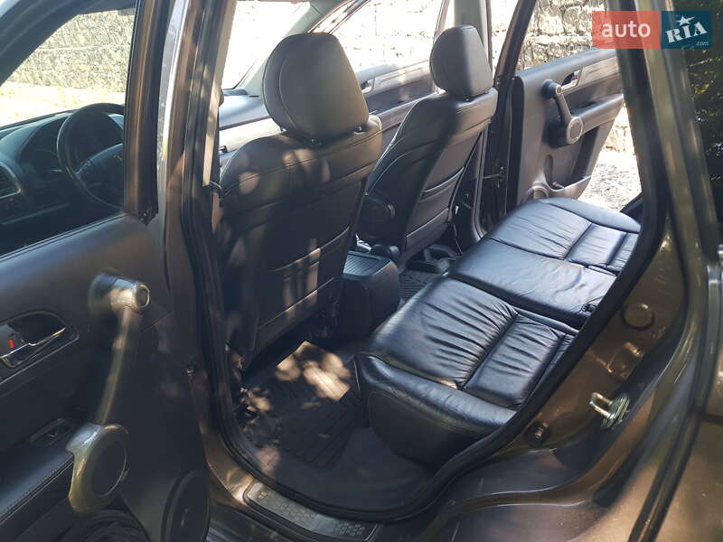 Внедорожник / Кроссовер Honda CR-V 2011 в Кременчуге