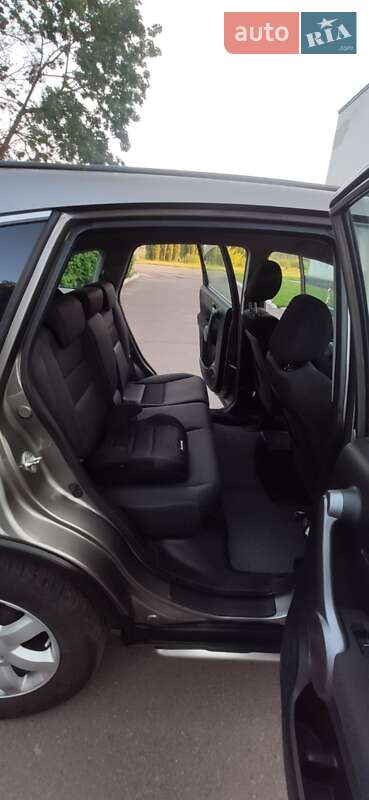 Внедорожник / Кроссовер Honda CR-V 2008 в Ровно
