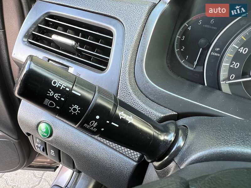 Внедорожник / Кроссовер Honda CR-V 2013 в Самборе