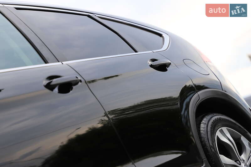 Внедорожник / Кроссовер Honda CR-V 2014 в Дрогобыче
