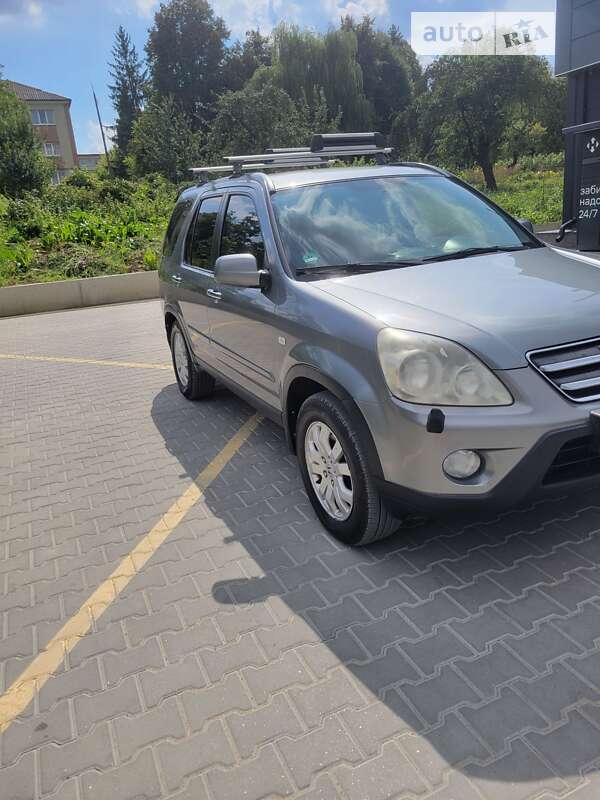 Позашляховик / Кросовер Honda CR-V 2005 в Збаражі фото 8 Позашляховик / Кросовер Honda CR-V 2005 в Збаражі