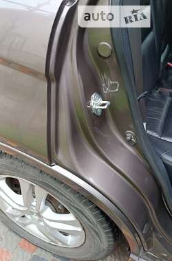 Внедорожник / Кроссовер Honda CR-V 2012 в 