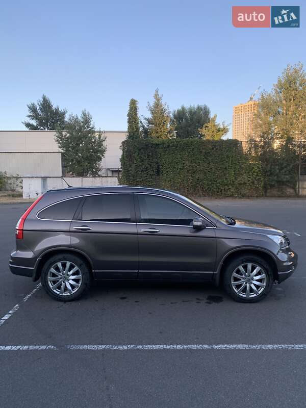 Позашляховик / Кросовер Honda CR-V 2010 в Києві