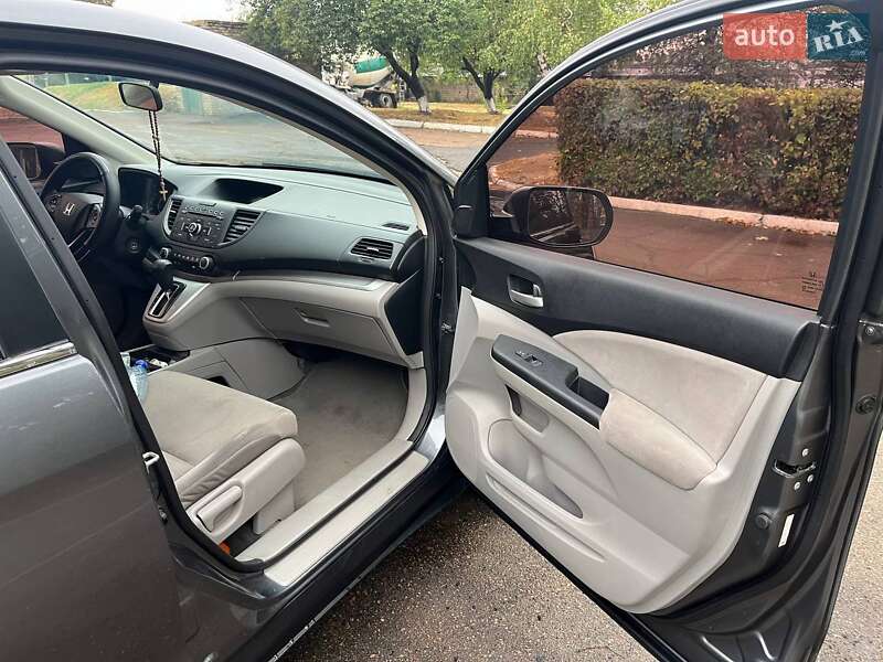 Позашляховик / Кросовер Honda CR-V 2013 в Києві