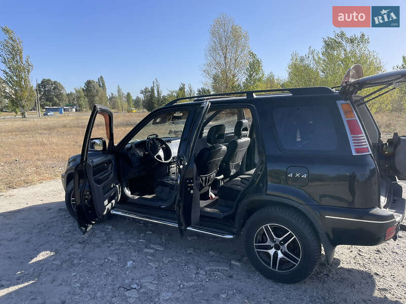 Внедорожник / Кроссовер Honda CR-V 2001 в Павлограде фото 2 Внедорожник / Кроссовер Honda CR-V 2001 в Павлограде