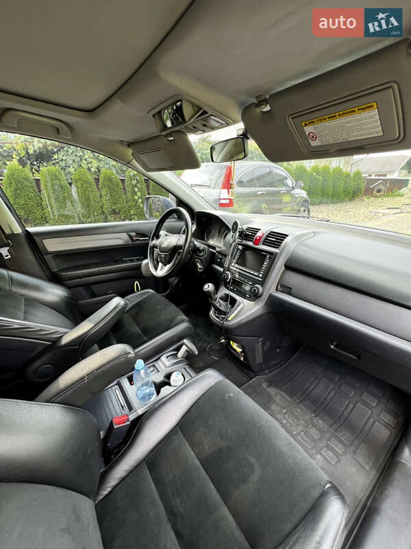 Позашляховик / Кросовер Honda CR-V 2007 в Києві фото 18 Позашляховик / Кросовер Honda CR-V 2007 в Києві