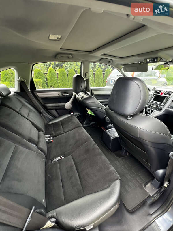 Позашляховик / Кросовер Honda CR-V 2007 в Києві фото 22 Позашляховик / Кросовер Honda CR-V 2007 в Києві