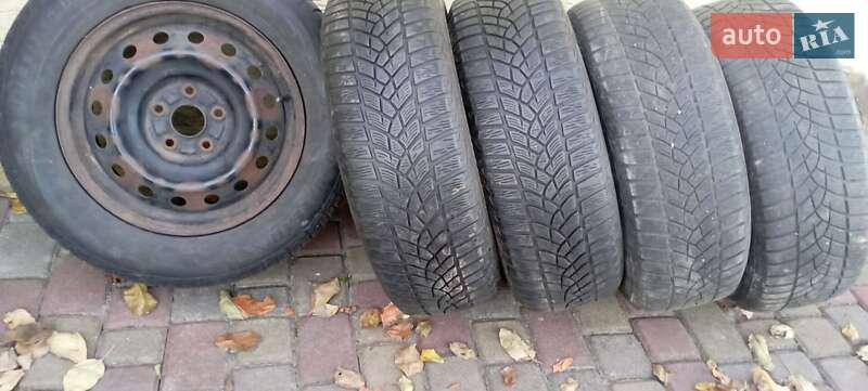 Позашляховик / Кросовер Honda CR-V 1998 в Демидівці