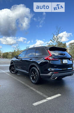 Внедорожник / Кроссовер Honda CR-V 2023 в 