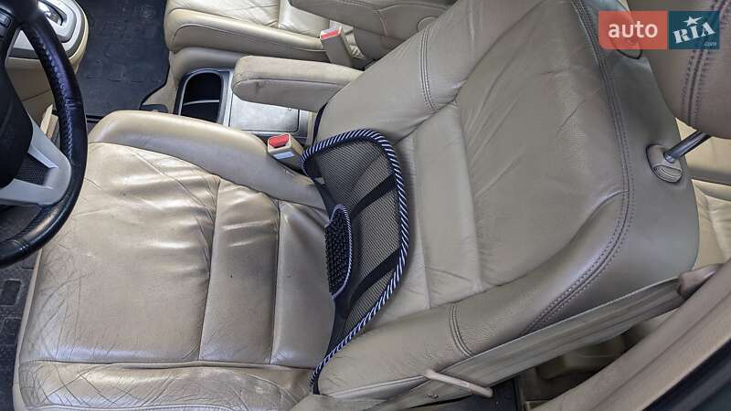 Позашляховик / Кросовер Honda CR-V 2008 в Києві