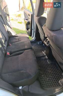 Внедорожник / Кроссовер Honda CR-V 2013 в 