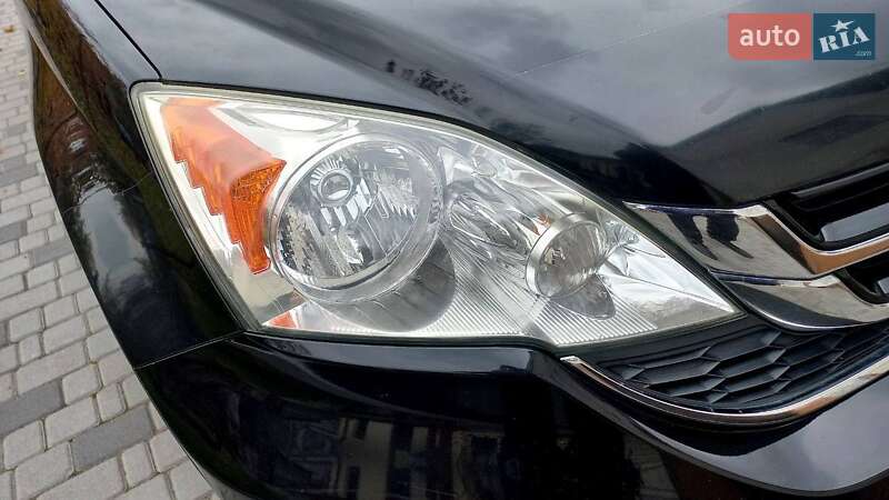 Внедорожник / Кроссовер Honda CR-V 2011 в Днепре