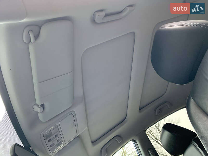 Внедорожник / Кроссовер Honda CR-V 2011 в Новом Калинове