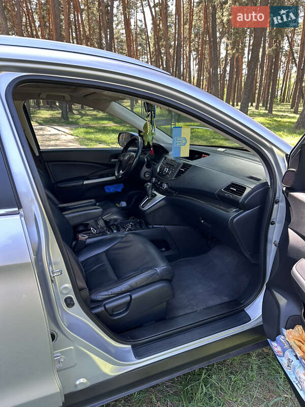 Внедорожник / Кроссовер Honda CR-V 2014 в Ахтырке