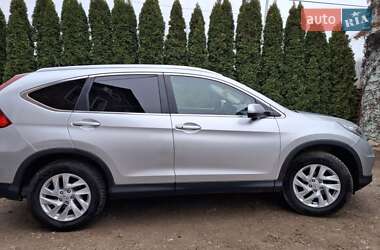 Внедорожник / Кроссовер Honda CR-V 2015 в Черновцах