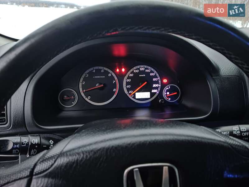 Позашляховик / Кросовер Honda CR-V 2004 в Умані