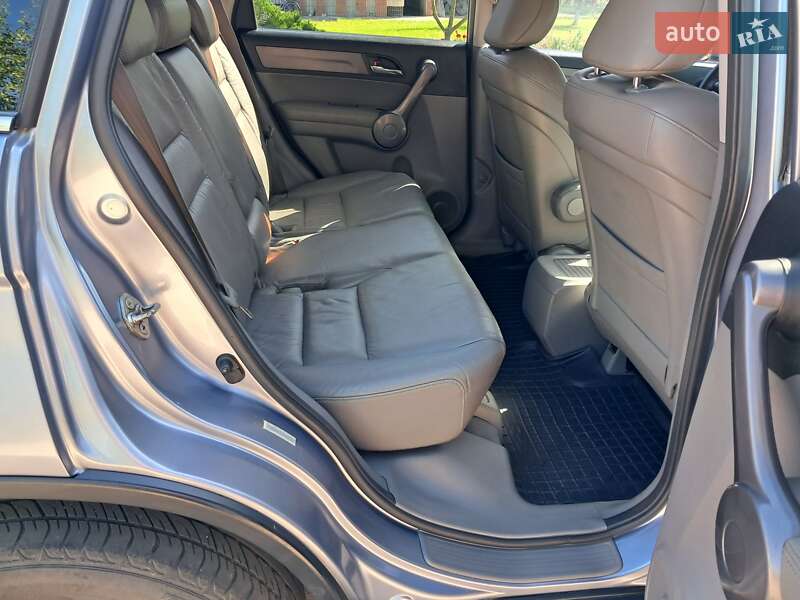 Внедорожник / Кроссовер Honda CR-V 2008 в Миргороде
