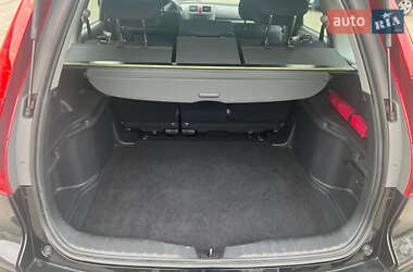 Внедорожник / Кроссовер Honda CR-V 2011 в 